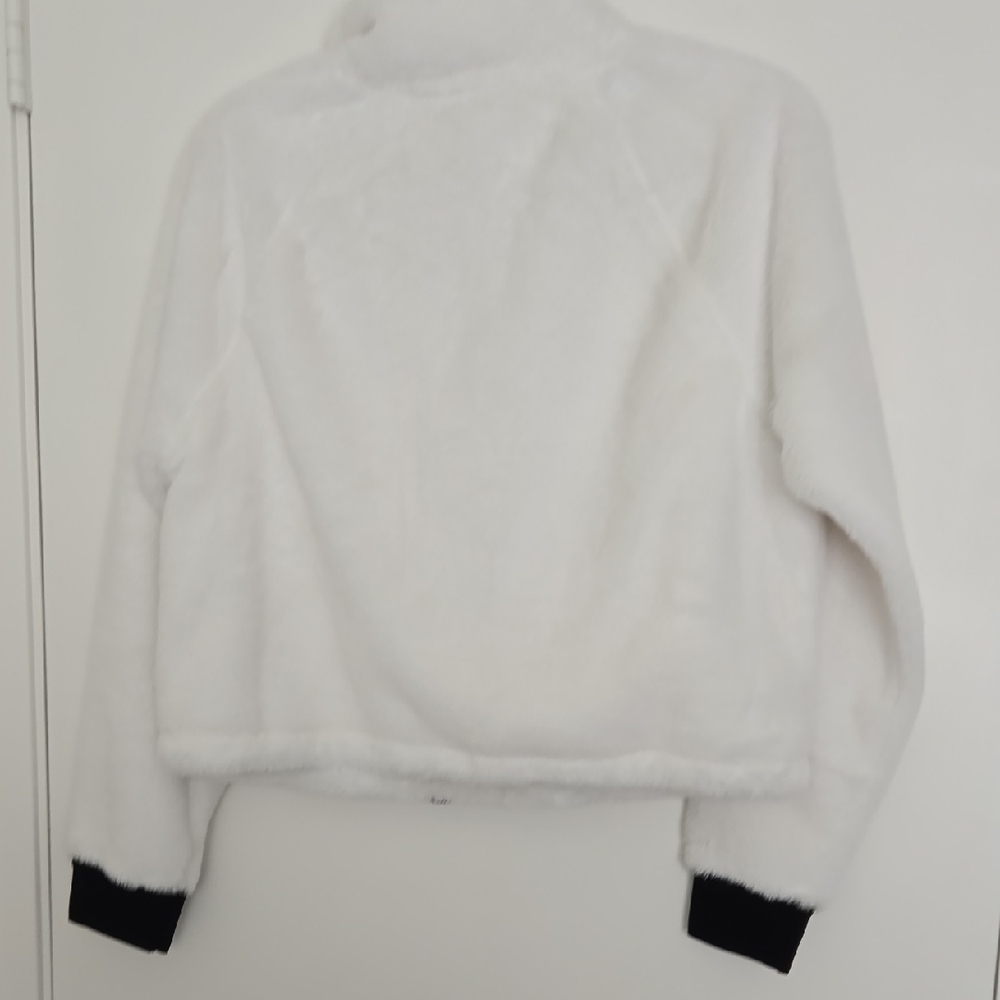Calvin Klein Women's White Teddy Jacket - Picture 8 of 8